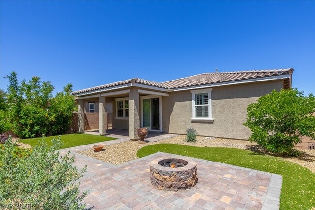 Building Photo - 2919 Ventana Ridge Ave
