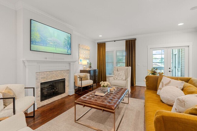 Foto del edificio - Fully Furnished 5 Bedroom Rental in 12 Sou...