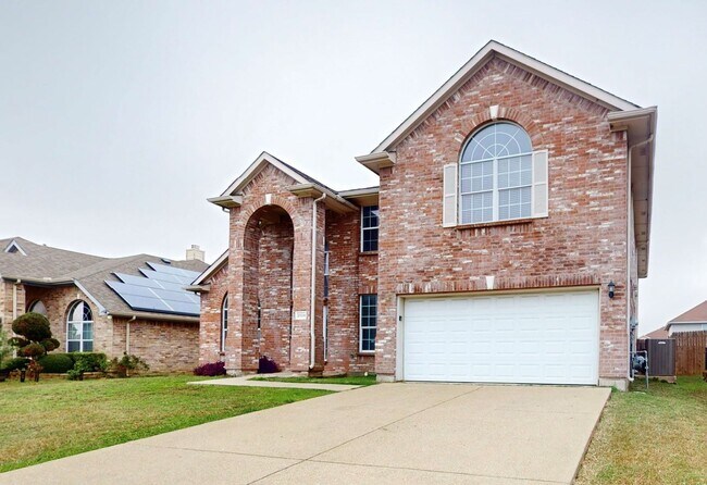 Building Photo - 5 Bedroom, 2.5 Grand Prairie Home for Lease