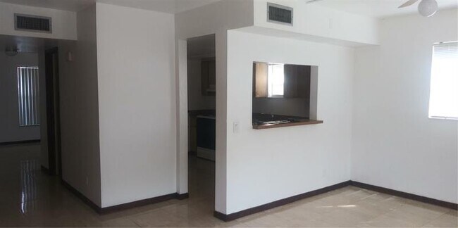 Building Photo - 4167 SW 66th Ln