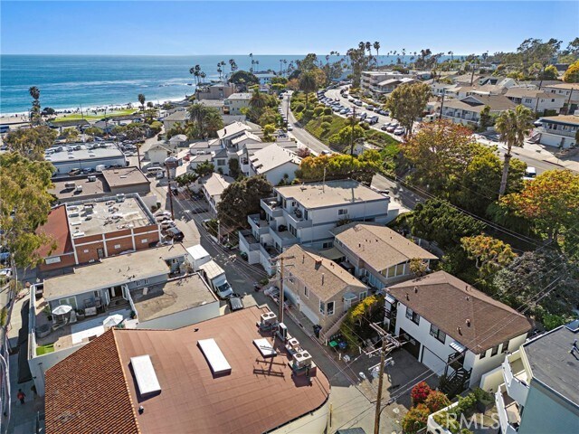 Foto principal - 187 Lower Cliff Dr