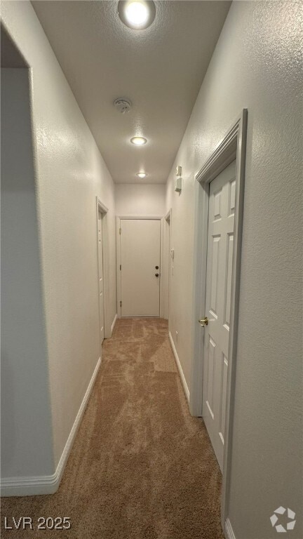 Building Photo - 10066 Golden Bluff Ave