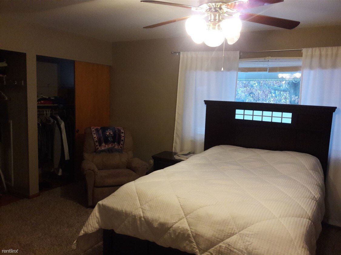 Foto del edificio - 3860 Sheffield Ct
