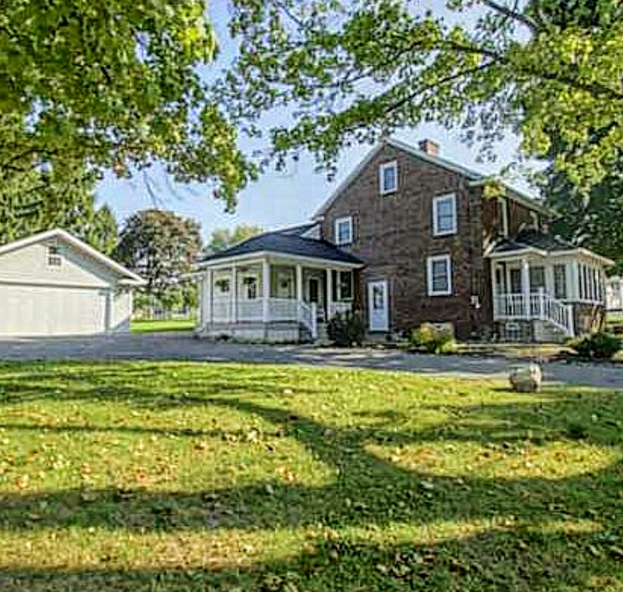 89 Standart Ave. Auburn, NY - 89 Standart Ave
