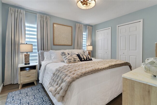 Foto del edificio - 25 Emily Ln