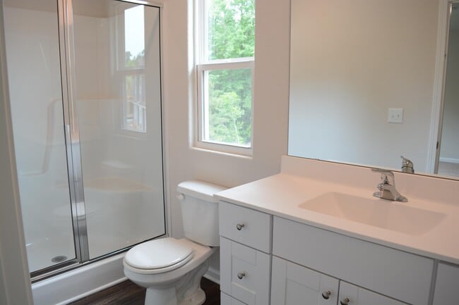 Foto del edificio - 248 Yorktown Ln