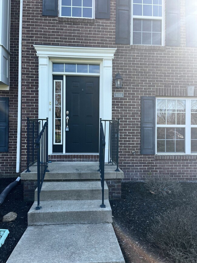 Foto del edificio - 9014 Mercer Dr