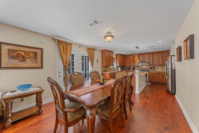 Foto del edificio - 5901 Snow Creek Dr