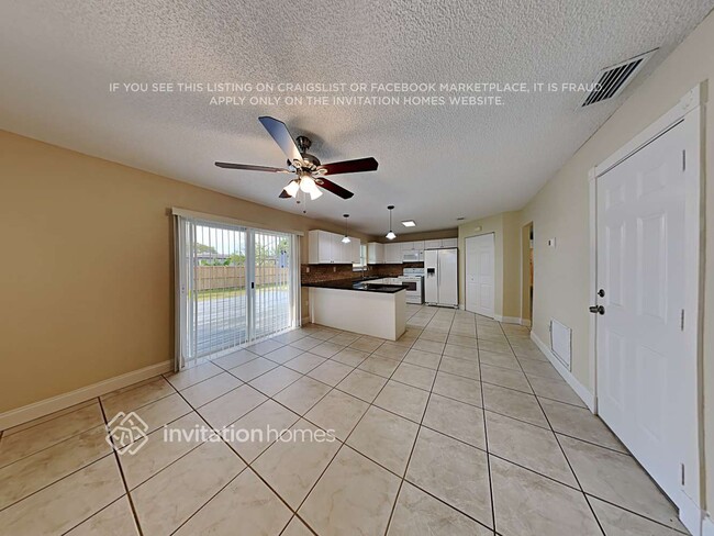 Foto del edificio - 9310 SW 166th St