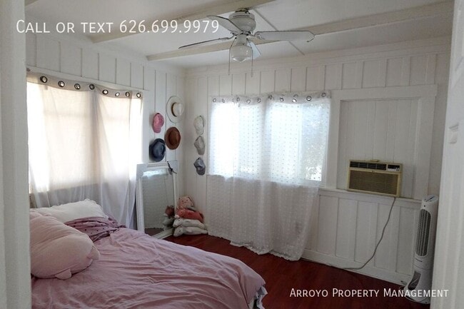 Foto del edificio - 417 S Canyon Blvd