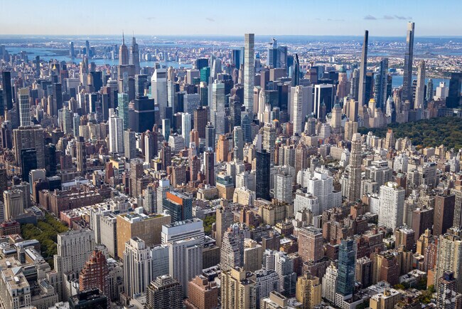 Foto aérea - The Oxford on 72nd Street