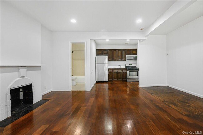 Foto del edificio - 53 Linden St