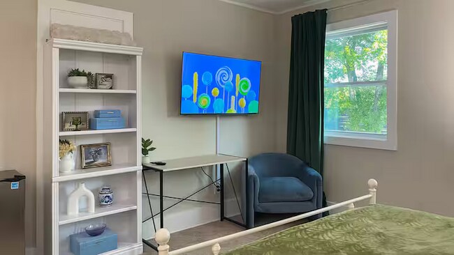 Foto del edificio - 906 Metropolitan Pkwy SW