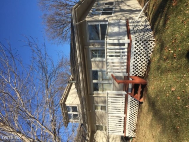 Building Photo - 3 br, 2 bath House - 905  4th Street
