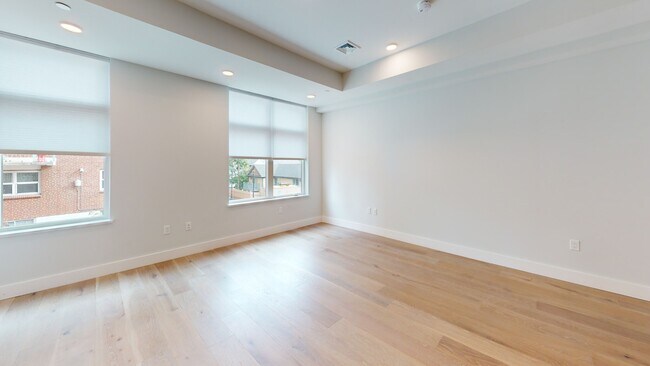 Foto del edificio - 122 Highland Rd