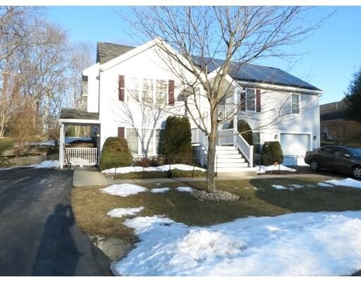 Building Photo - 4 Shady Brook Ln