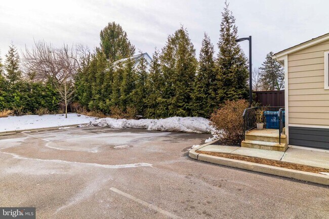 Foto del edificio - 606 Summit Ave