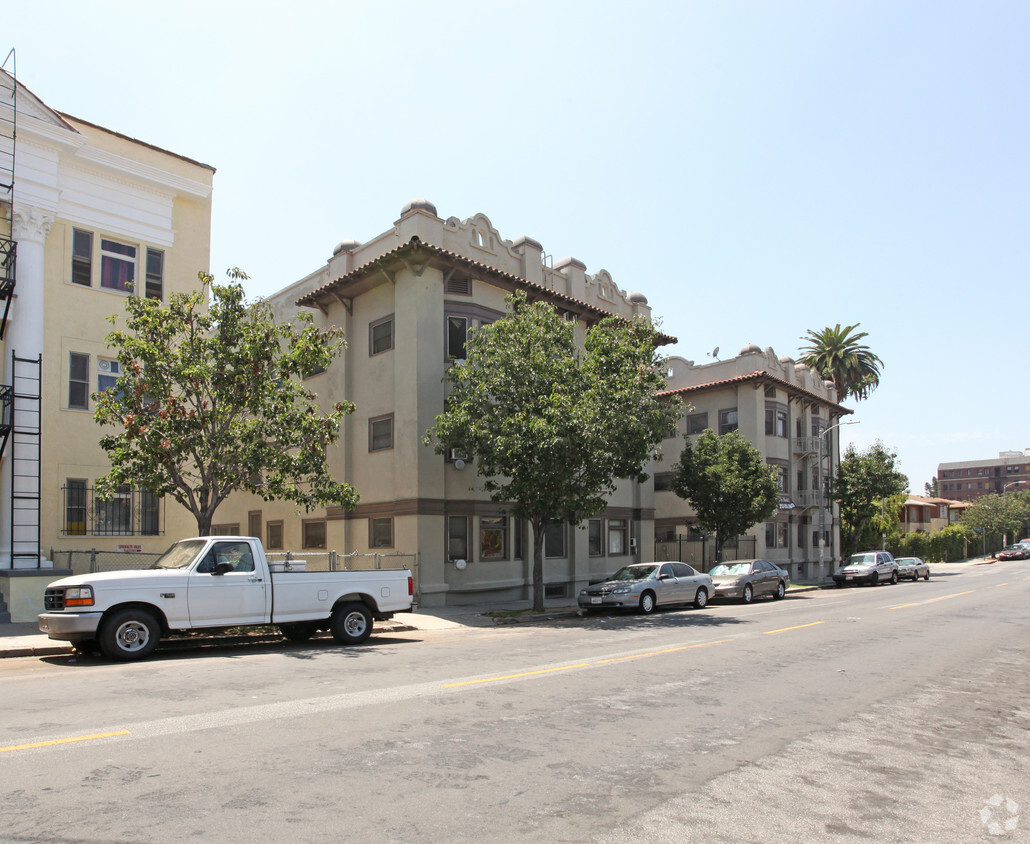 Building Photo - San Marino Apartments