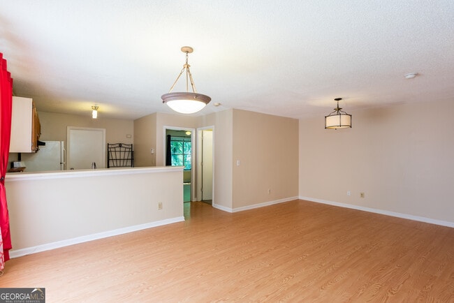 Foto del edificio - 664 Bellemeade Ave NW
