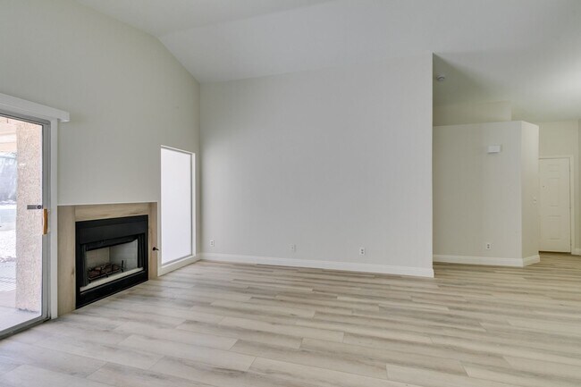 Building Photo - Charming 3-Bedroom Home with Covered Patio