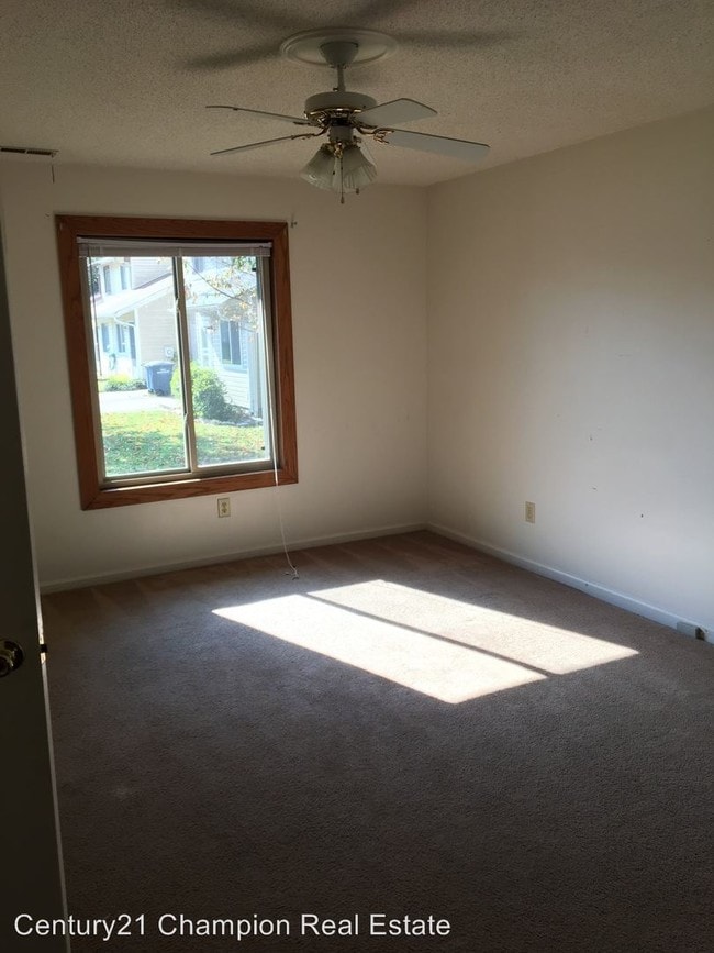 Building Photo - 115 N Onsville Pl