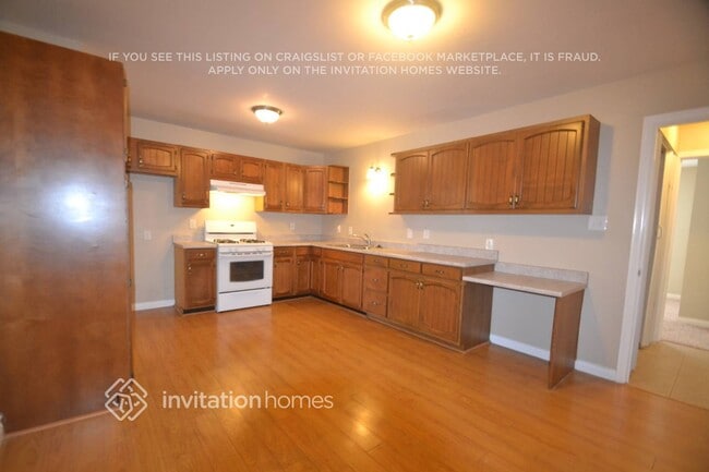 Building Photo - 22618 Catskill Ave