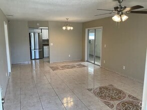 Building Photo - 1363 Boulder Dr