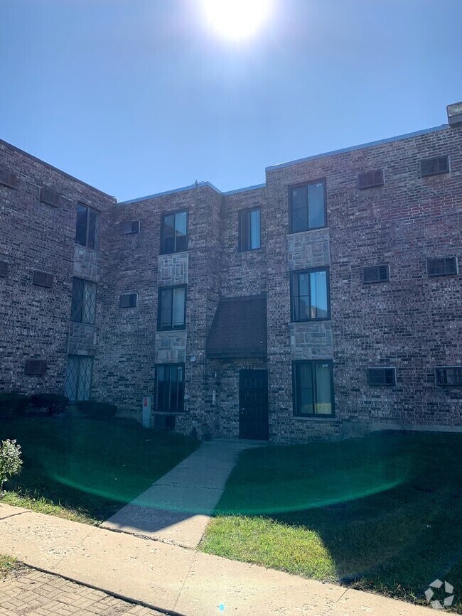 Apartments For Rent in Addison IL 74 Rentals