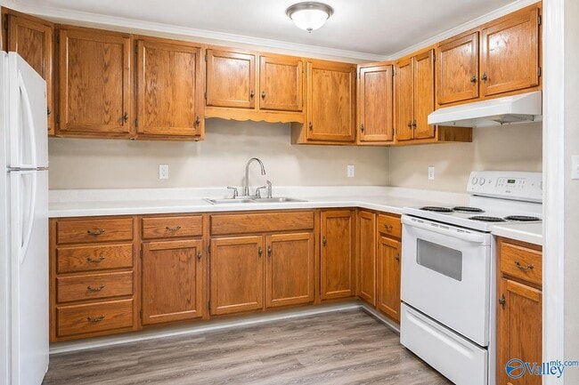 Foto del edificio - 3912 Pine Ave SW