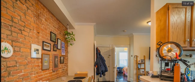 Building Photo - 53 Riverdale St