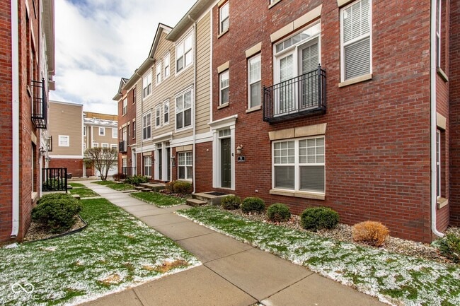 Building Photo - 51 Steele Ln