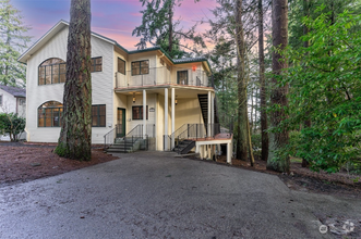 Building Photo - 14520 Fremont Ave N