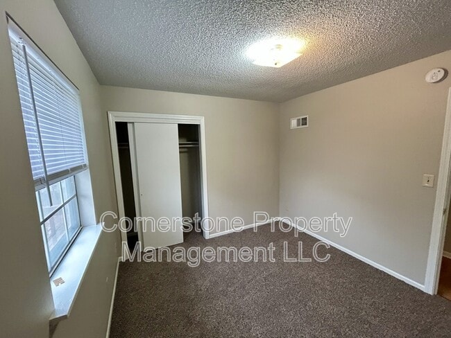 Building Photo - 2444A Ousdahl Road