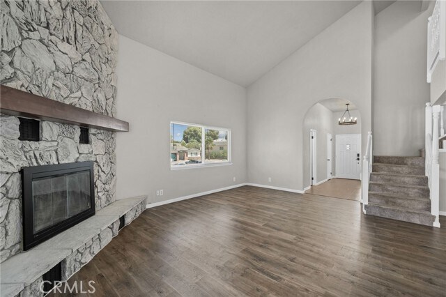 Building Photo - 13330 Tamarisk Rd