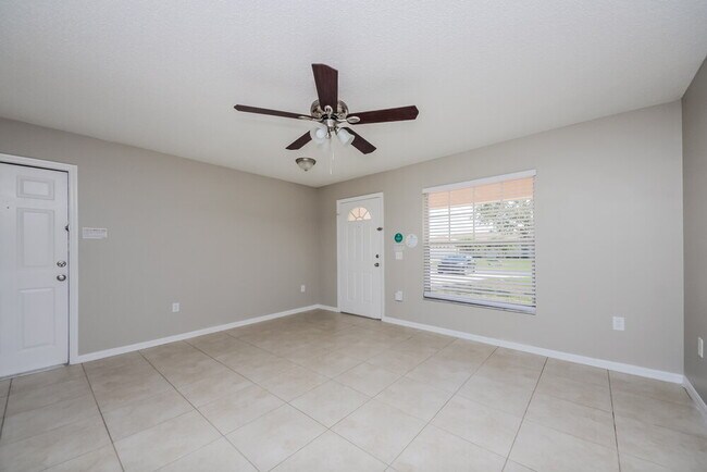 Foto del edificio - 818 San Jose Ct