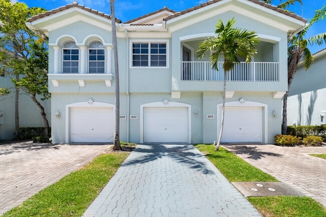 Building Photo - 3057 Laurel Ridge Cir
