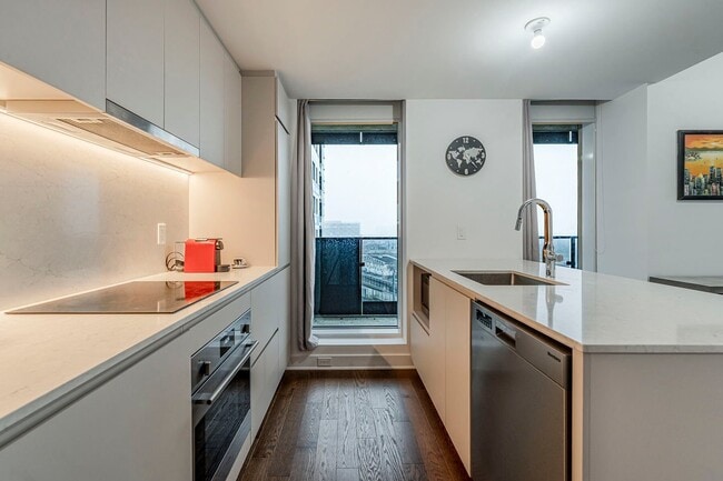 Photo du bâtiment - 100 Rue Murray