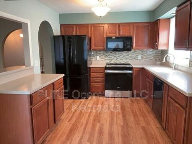 Foto del edificio - 10821 Curtis Ave Cir