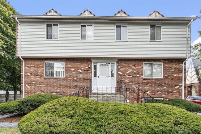 Building Photo - 45 Merrimac St