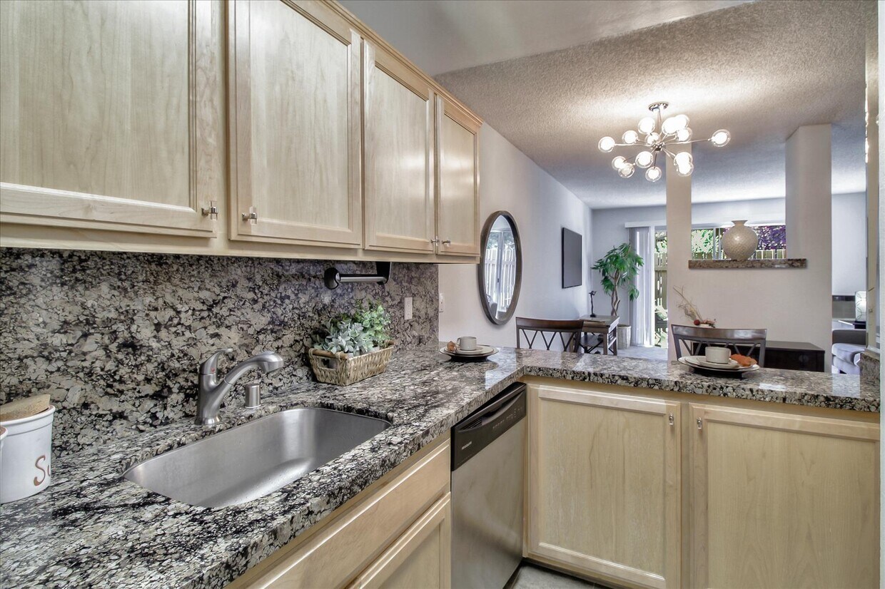 Foto principal - 2734 Oak Rd