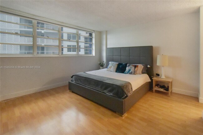 Foto del edificio - 800 West Ave