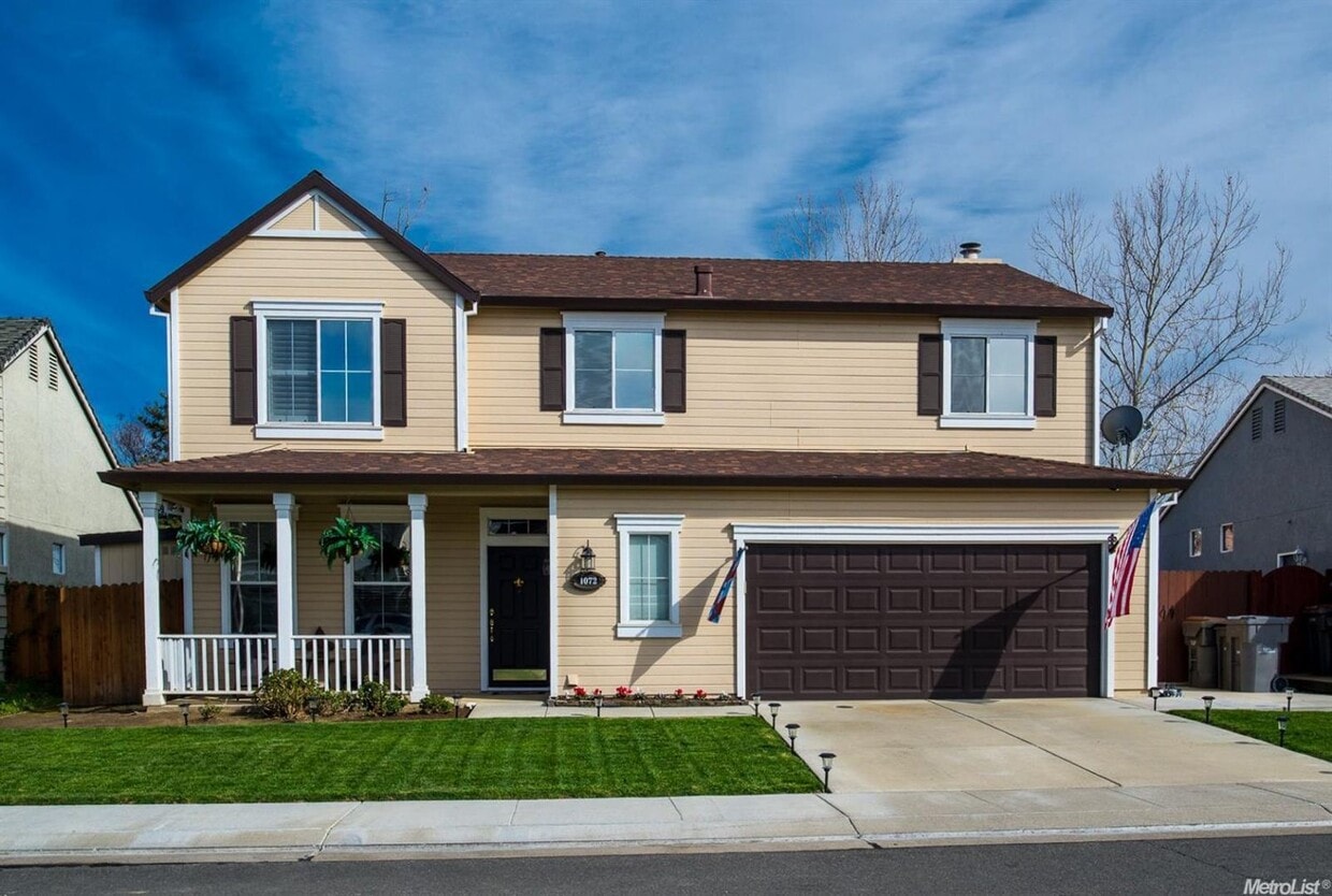 Primary Photo - Convenient 3 Bed Home in Sycamore Ranch, Woodland, Near Bel Air Market & Pioneer High