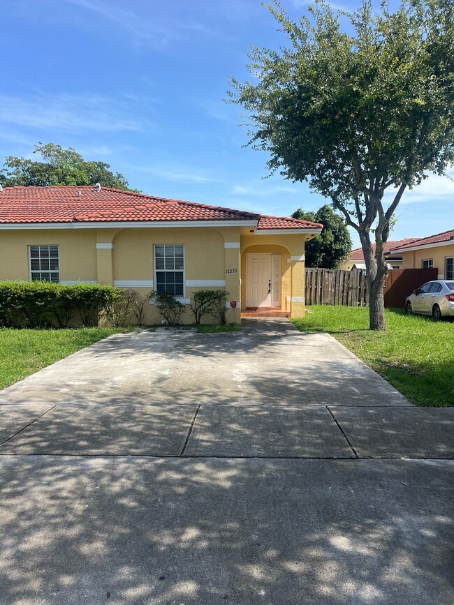 Building Photo - 12233 SW 215th Terrace