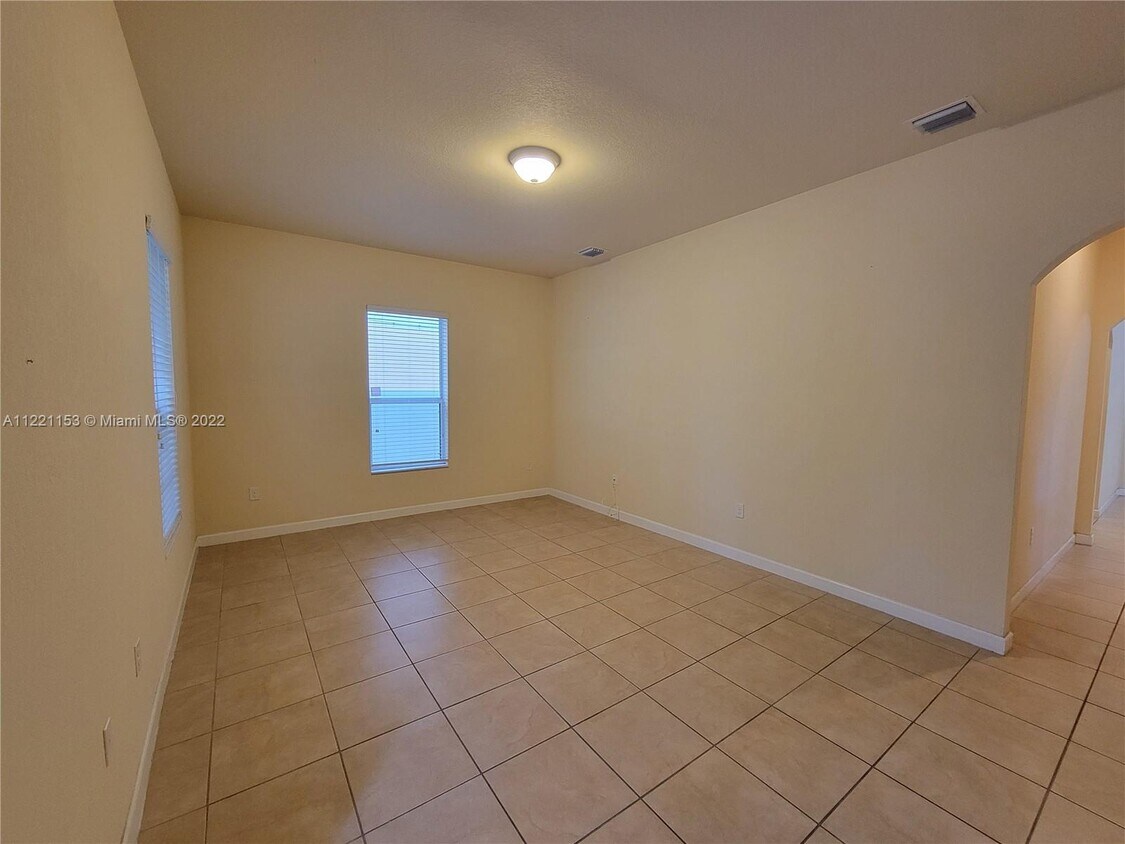 9282 SW 171st Ct, Miami, FL 33196 Townhome Rentals in Miami FL