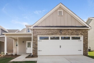 Building Photo - 31 Celtic Ct