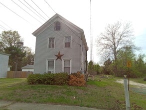 Building Photo - 22 Franklin St