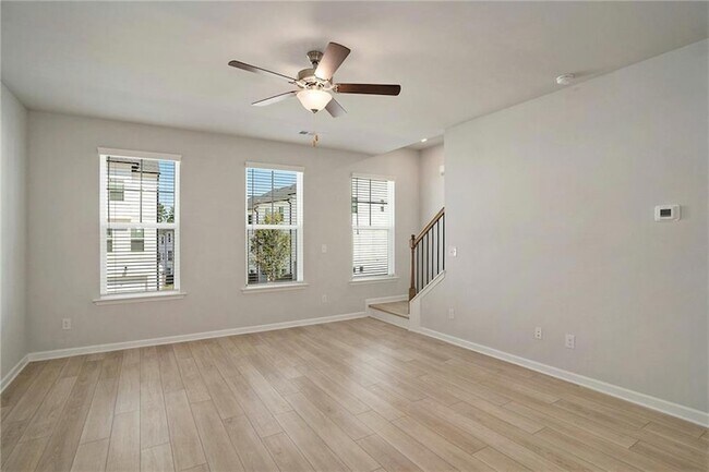 Foto del edificio - 3170 Washburn St SE