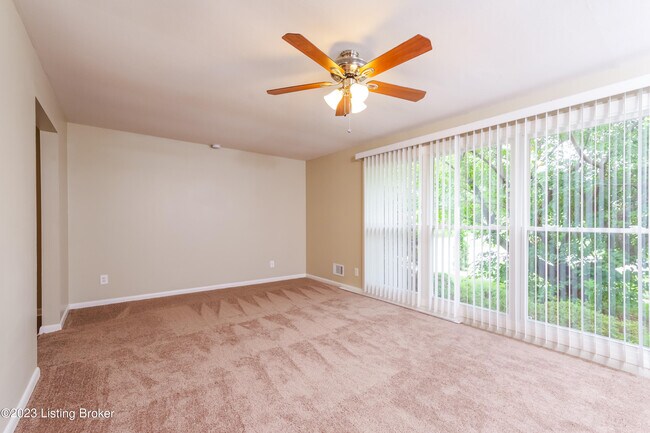 Building Photo - 3422 Peleske Dr