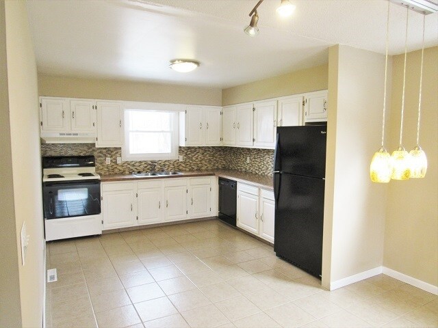 Foto del edificio - 4419 E Patrick Rd