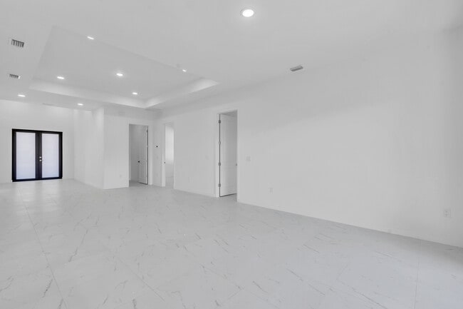 Foto del edificio - 3101 NW 42nd Pl